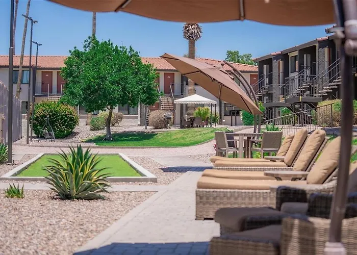 247-fully Furnished 1br Suite-pet Friendly *